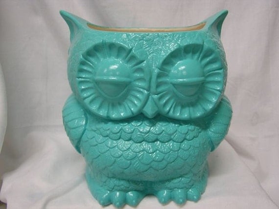 Tootsie Pop Owl Garden Planter  Turquoise