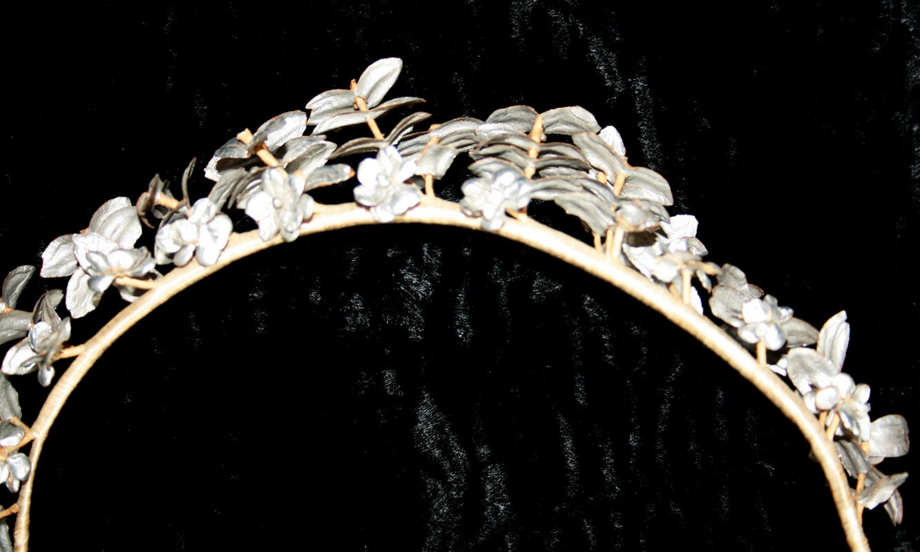 Victorian Bridal Headpiece Art Nouveau Tiara Hair Ornament Flowers Leaves Vintage Antique Bridal Headdress Gründerzeit