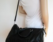 Leather duffle medium black--handmade Leather bag Messenger Diaper bag Shoulder bag Tote Handbag Hip bag Carryon Women