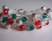 Wire crochet Christmas cuff, Christmas jewelry - starrydreams
