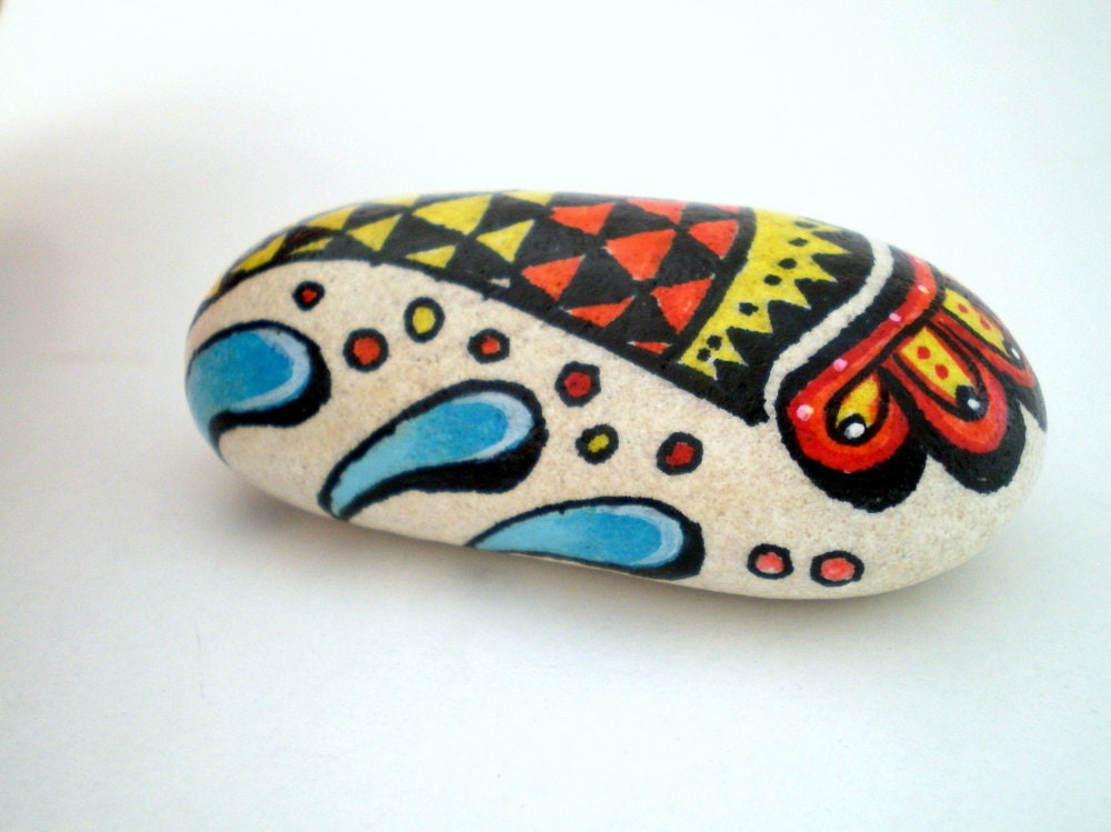 Painted Stone-Triangle Fun, retro  beach stone art, modern decoration , gift under 50