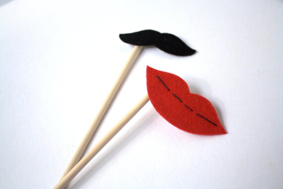 Photo booth Props. Wedding Photo Props. Mustache. Photo Props. Lips on a Stick. Mustache on a Stick - The Cute Couple Maro Kit