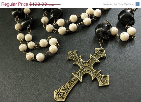 SUMMER SALE - Skull Rosary. Day of the Dead Rosary. Howlite Gemstone Rosary. Unisex Rosary in Bronze. Handmade Rosaries by Gilliauna.