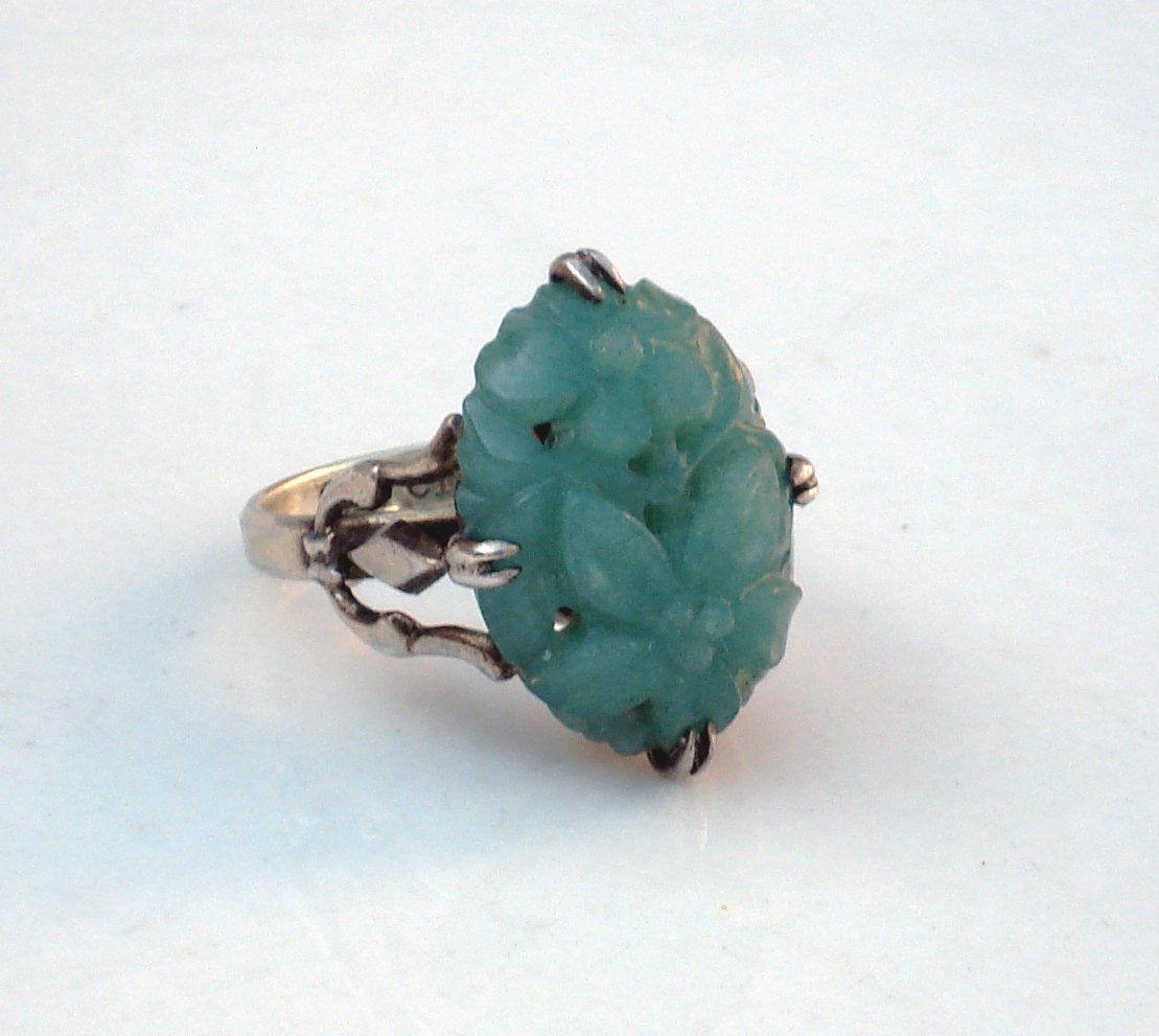 Art Deco Asian Sterling SIlver and Carved Jade Ring