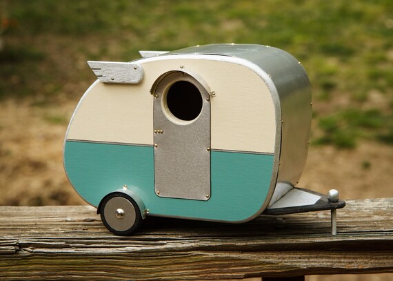 Vintage Camper Birdhuse