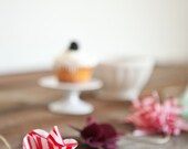 MInt, Burgundy, Red & White Stripe - 6 Flower Garland