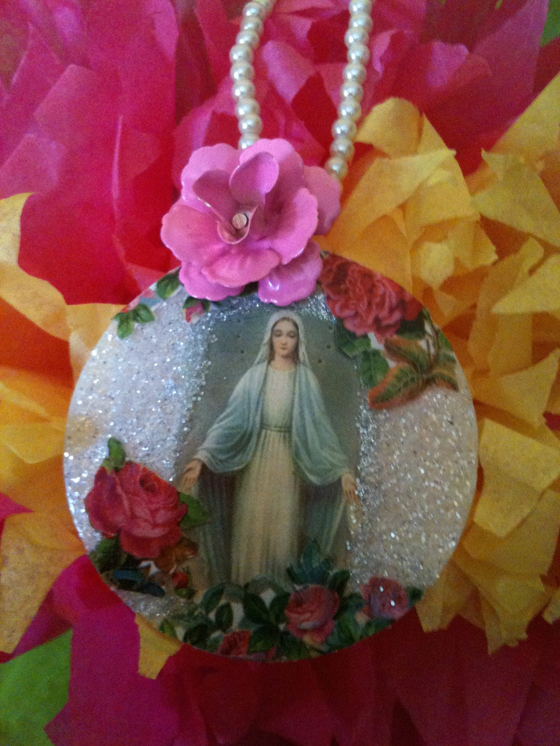 Mexican Virgin Mary Glass Pearl and Shell Pink Rose Necklace