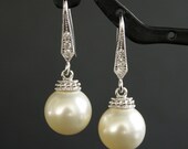 Wedding Earrings Pearl Earrings Cubic Zirconia Bridal Earrings Silver with Swarovski Cream Ivory Pearl Drops Pearl Jewelry