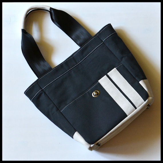 Everyday tote bag in black canvas and white suede leather