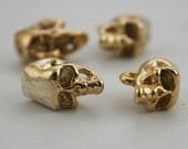 4 pcs. Gold Skull Head Charms Pendants Decorations Findings 17 mm. SK G HO