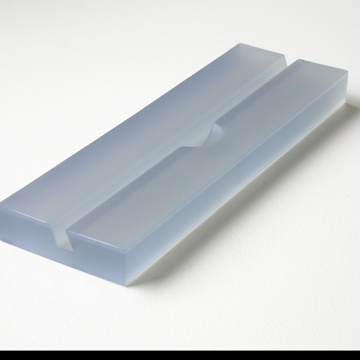 Groove Mist Resin iPad Stand, iPhone 5 Stand, Tablet Stand-Translucent Modern Minimalism