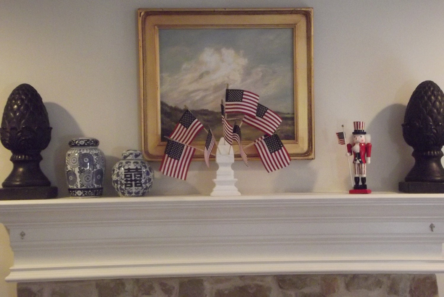 4th of July Flag Stand - 13 Flag Stand Centerpiece - flag holder - flag base - flag stand (USA flags included)