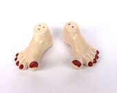 SALE Early 90s Cooky Feet Salt and Pepper Shakers