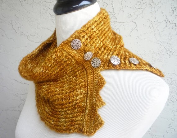 Venetian Carnival Cowl - PATTERN / PDF