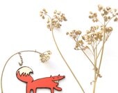 HAPPY FOX- walnut brooch