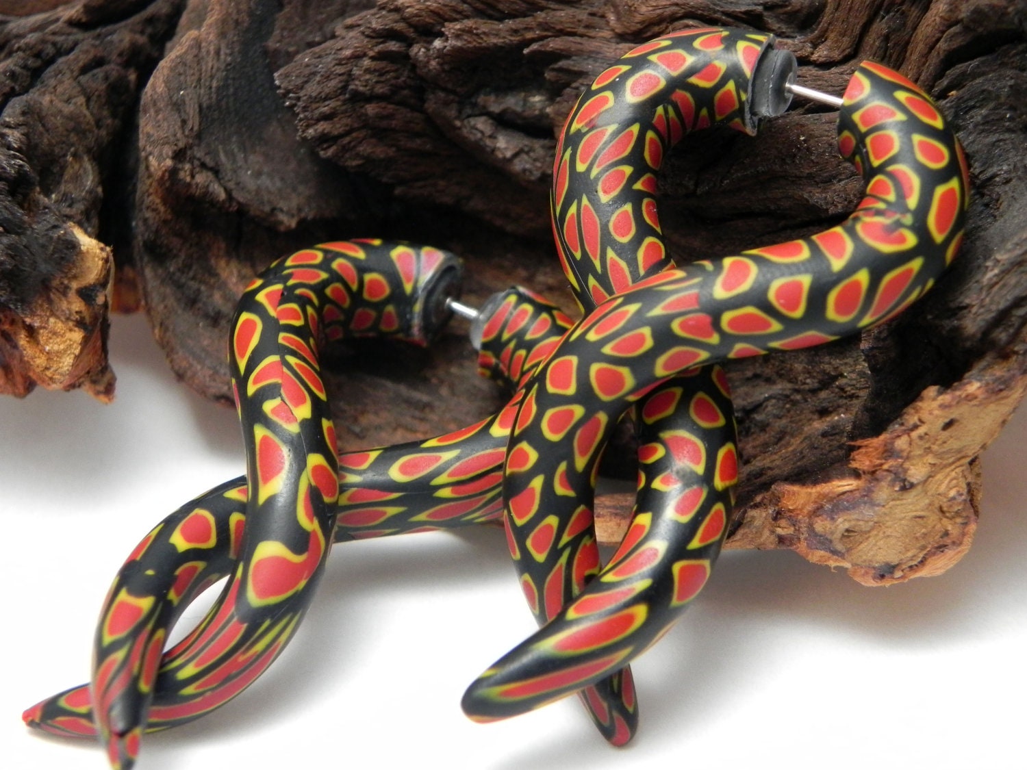Fake Plugs- Infinity Twist Snakeskin by Lyssasstuff on Etsy