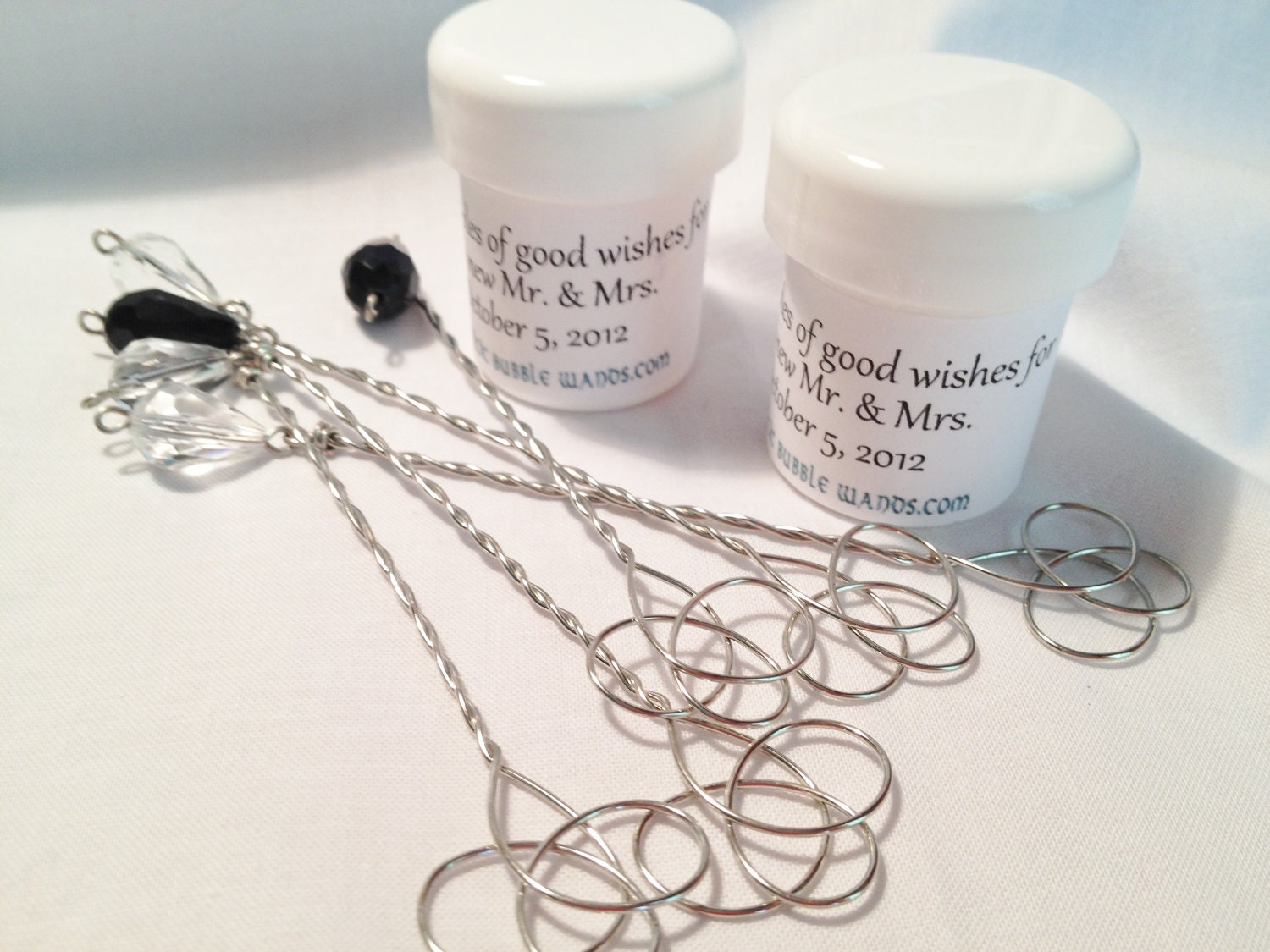 100 Wedding Bubble Wands Favors Celtic Love Knot Custom Personalized Choose Your Colors