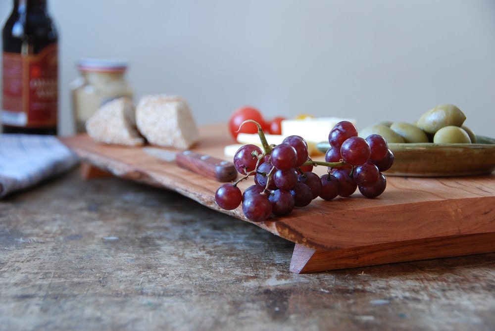 Charcuterie Tray Cutting Board Rustic Cherry Banquet Table Footed Platte