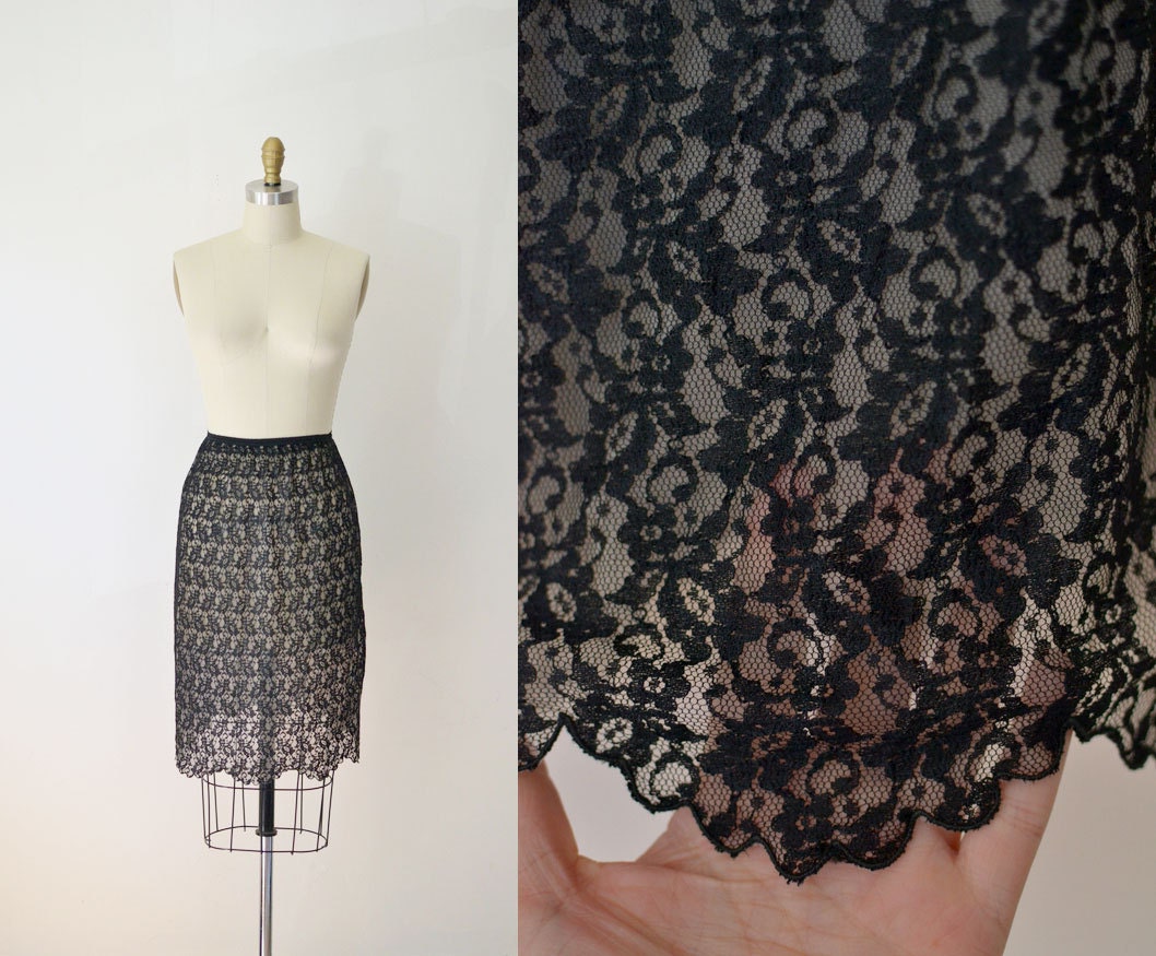 1960s Lace Half Slip / 60s Black Slip