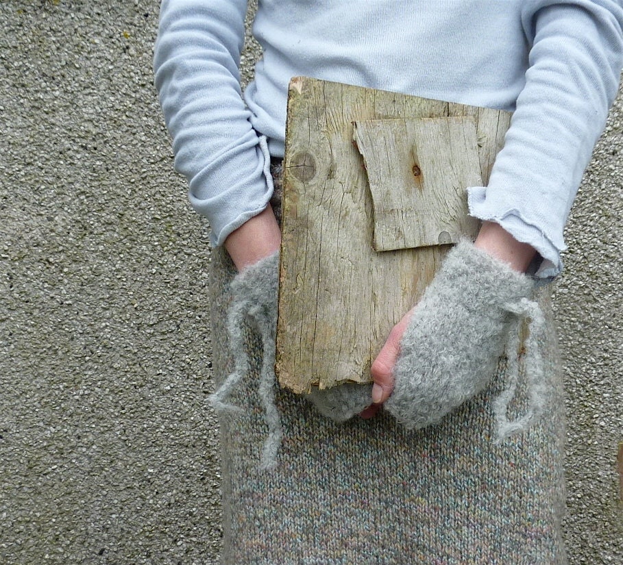 Windwood Mittens, fingerless, gray, hand knitted in soft, pure wool and alpaca READY TO SHIP