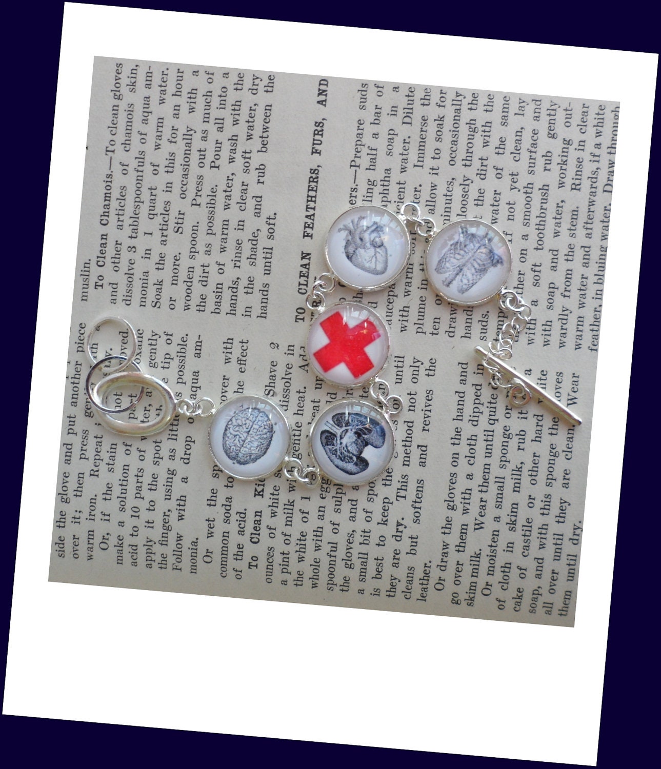 Vintage Anatomy Bracelet - Great gift for Nurse, can be customize.