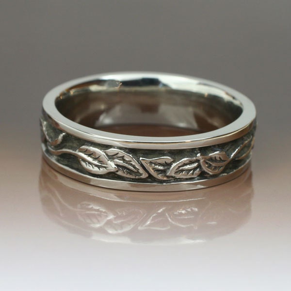 CIRCLING LEAVES BAND in 14k gold - yellow , rose or white.