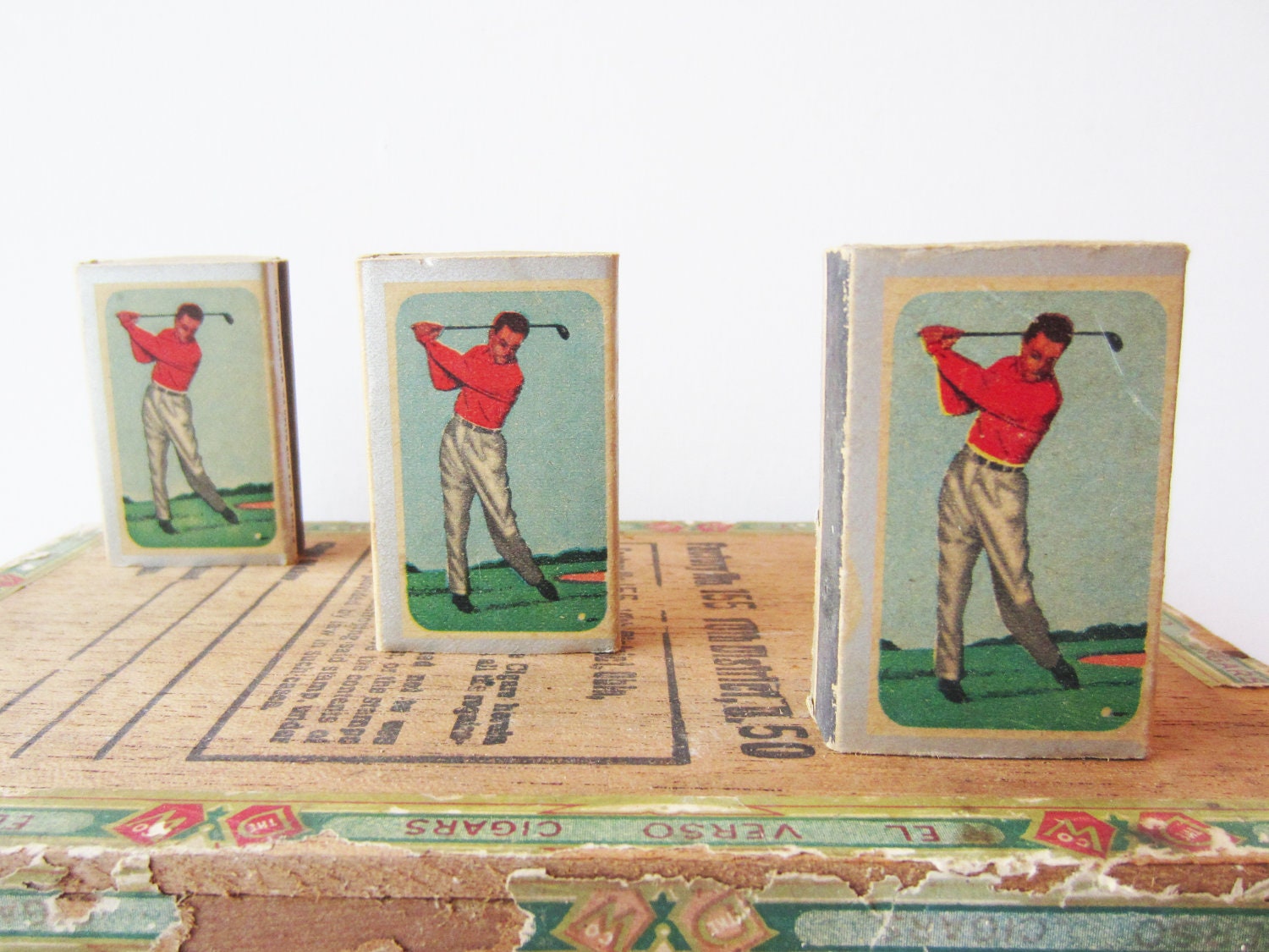 Vintage Matchbox Ohio Blue Tip Safety Matches Small Fancy Box - Matchbox with Golfer - 1955
