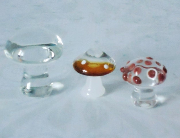 Fairy Garden Glass Mushrooms - Hand Made Glass Mushroom Set - Mini Glass Toad Stools -