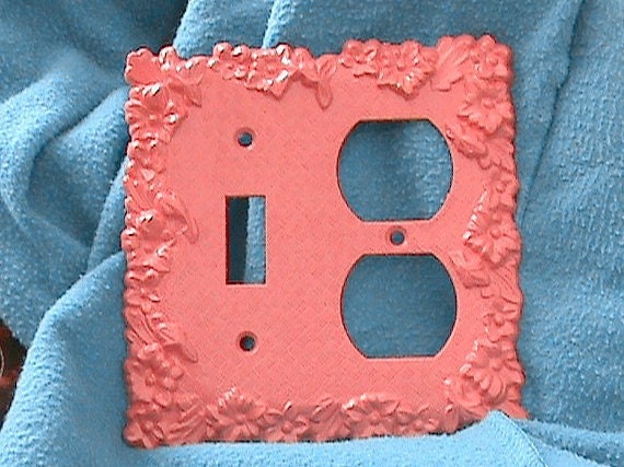 Vintage Light plate and electrical outlet plate in one. Floral shabby chic border in berry Pink.