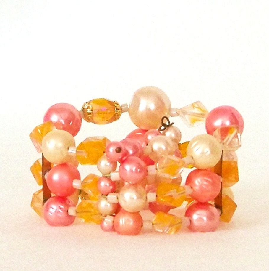 Vintage 1960s Bracelet Pink Coral Orange Peach Cream Multi Strand Memory Wire