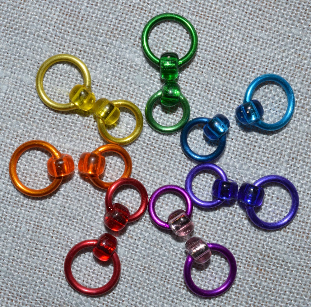 Medium/Large rainbow set of stitch markers