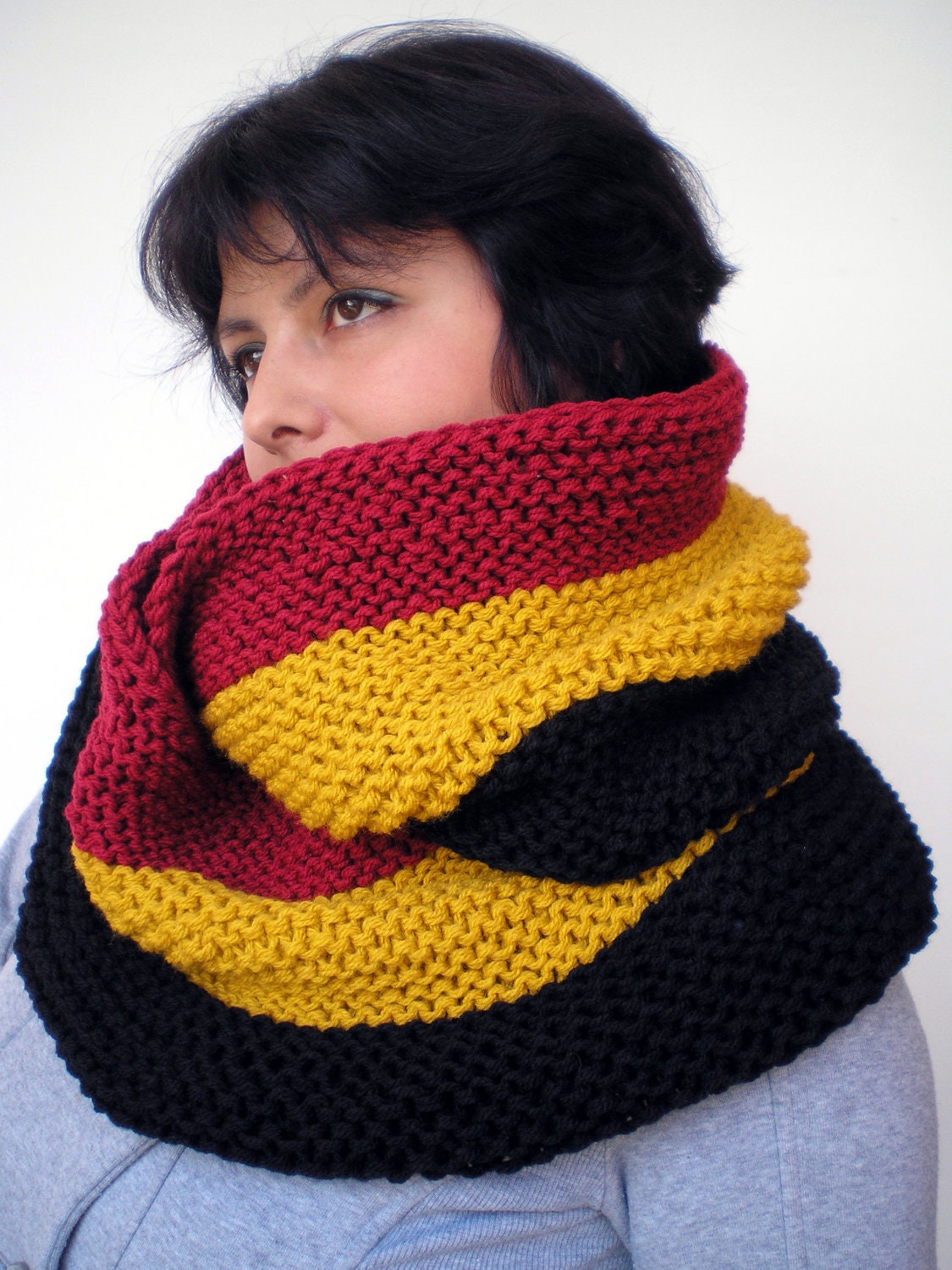 Tris Chunky Circle Scarf Hand Knit Circle Scarf  Soft Acrilyc Unisex Scarf   NEW COLLECTION