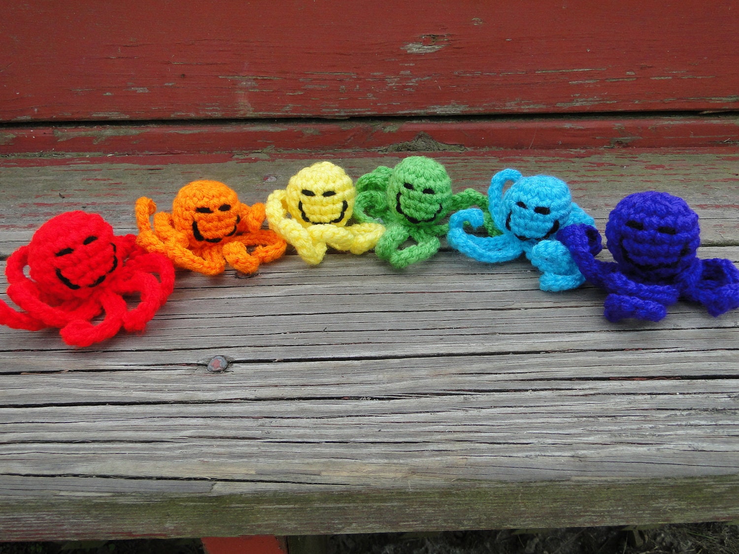 Free Shipping with Bonus - 6 Octopus Cat Toy's with Organic Catnip Inside - Red, Orange, Yellow, Green, Blue and Purple
