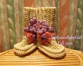 Buggs -  Crochet Baby Booties in Heather w/ Detachable Pink and Lilac Flowers