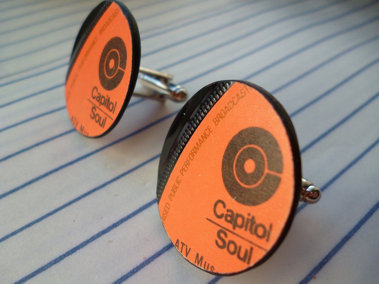 Cufflinks CAPITOL RECORDS DJ Record Cuff Links 1970s Vintage Vinyl Record