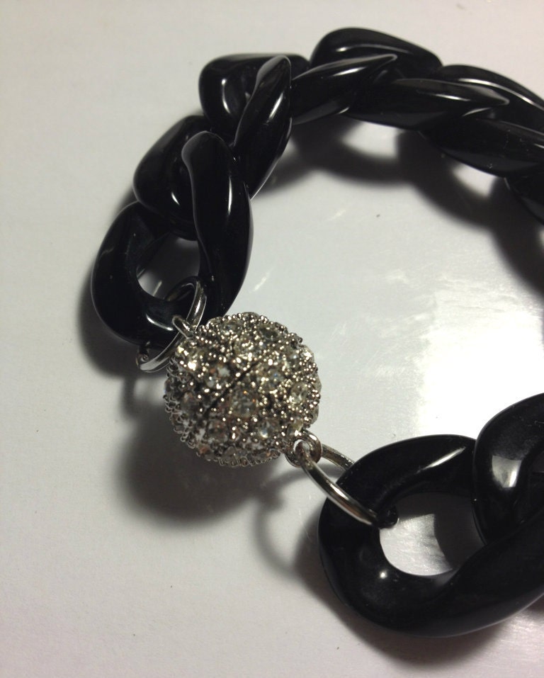 Diamond Black Out