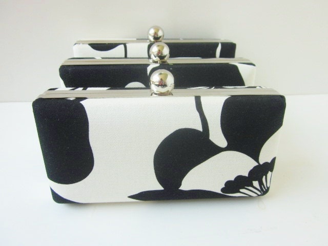 Bridesmaid clutch set, black and white wedding, spring wedding, black and white Bridesmaid Set of 3 Clutches, Minaudieres