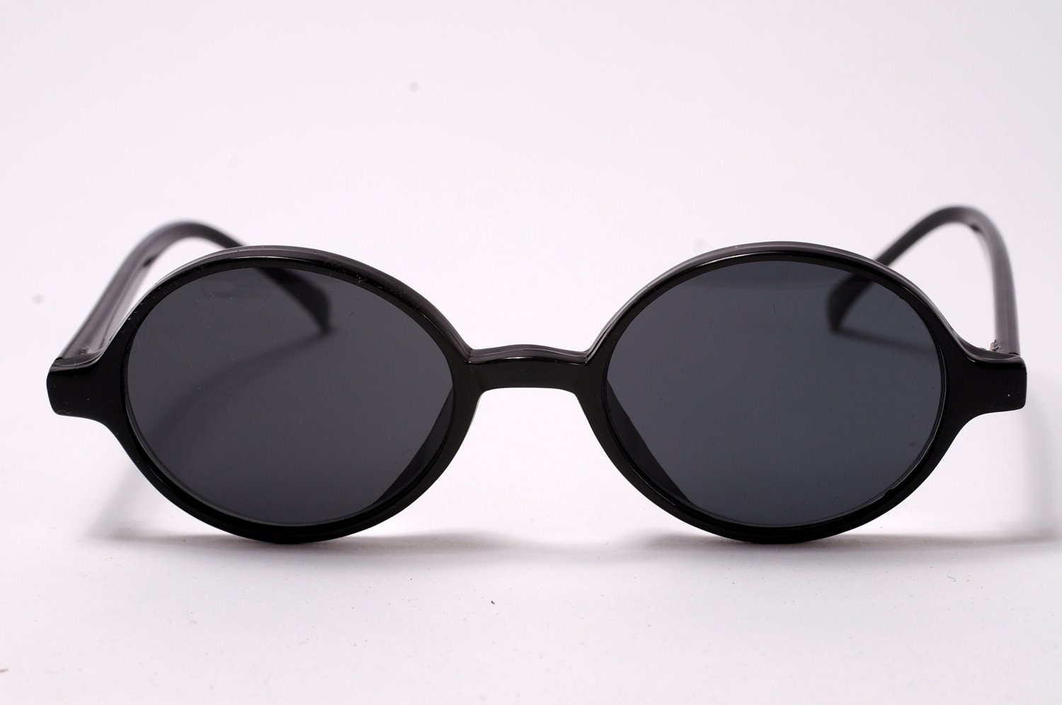 Round Black Sunglasses