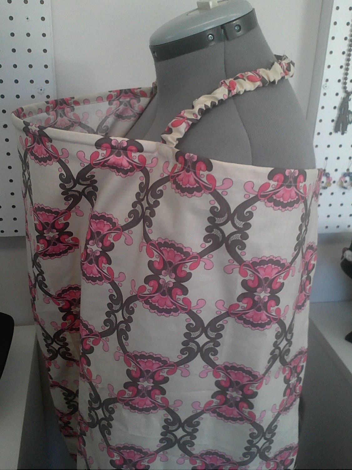 Damask print nursing cape
