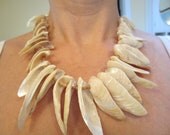 Seashell vintage necklace