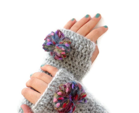 Crochet Fingerless Gloves, women accessories, gray gloves with pom pom, Crochet wrist warmer fingerless gloves, Lace fingerless gloves