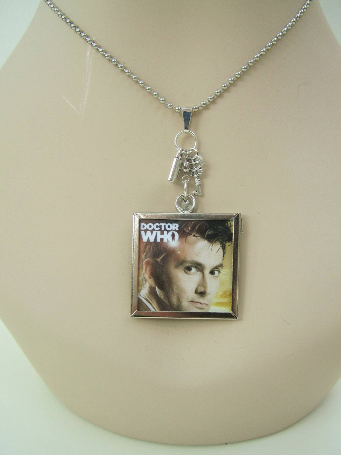 BBC Sci Fi Reversible Doctor Who featuring The 10th doctor David Tennant