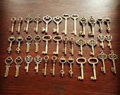 Keys to the Kingdom - 36 x Vintage Keys Antique Bronze Brass Skeleton Key Skeleton Keys Set