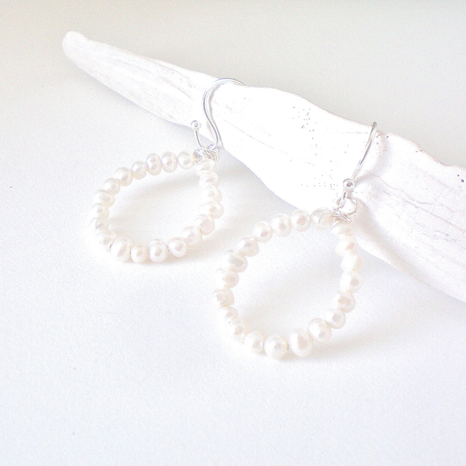 white freshwater pearl earrings