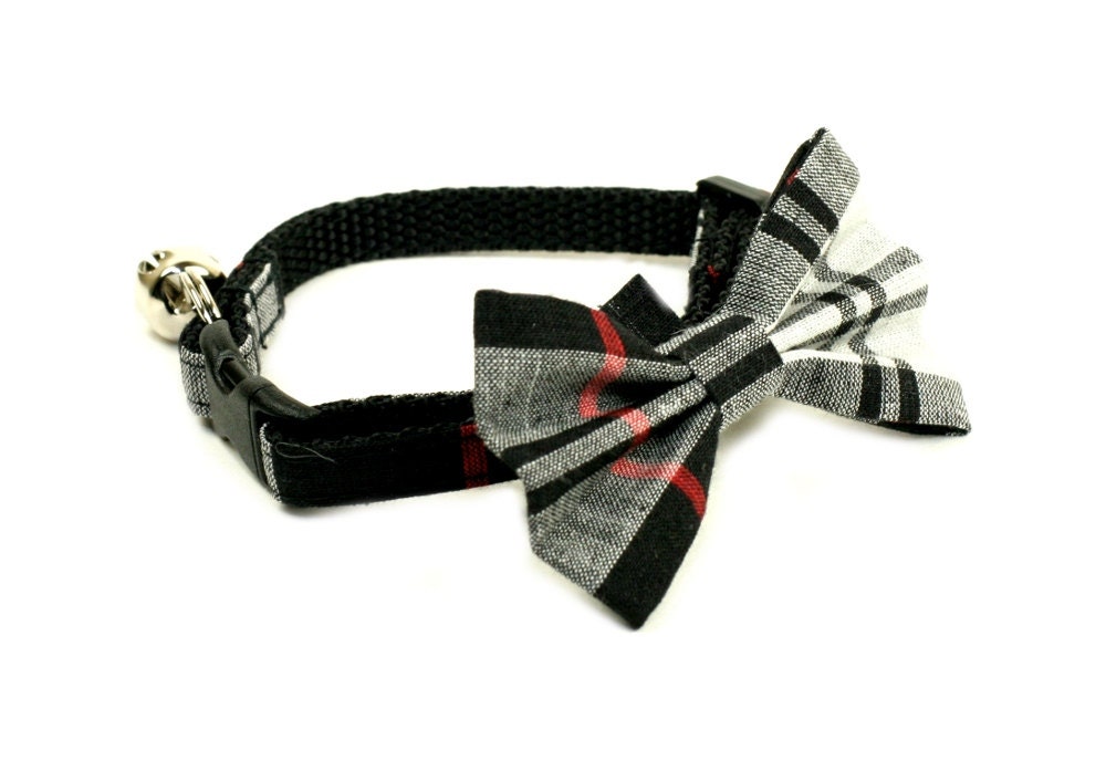 Cat Collar with Bow Tie - Black and White Plaid