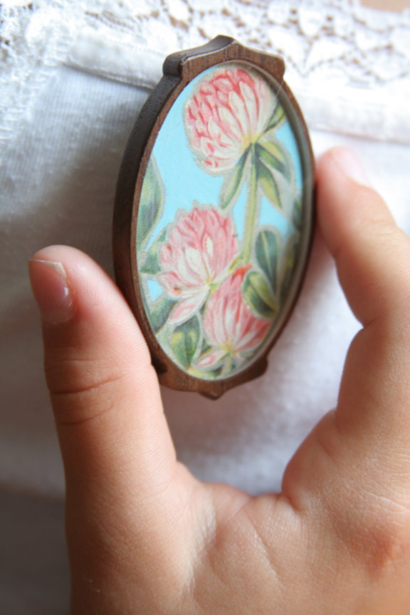 Floral Brooch, Walnut bezel, upcycled vintage greeting card