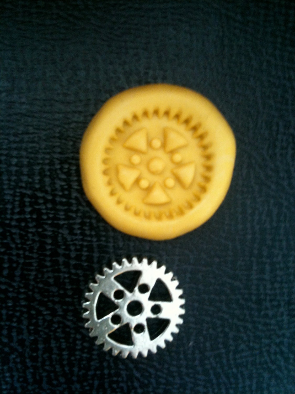 Flexible Mold-  Steampunk sprocket gear- Food safe, dollhouse, minis, mixed media scrapbooking