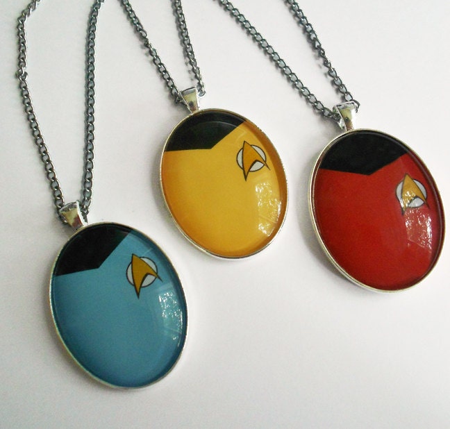 Star Trek Blue Shirt Necklace Geek Sci Fi Spock