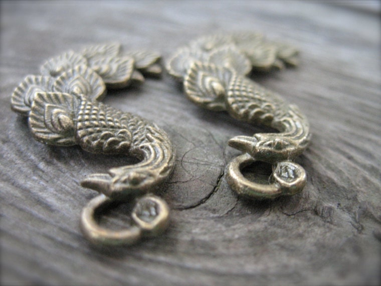 Bronze Peacock Pendants, Antiqued Bronze, 2 pcs