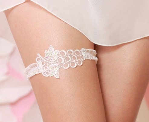 Wedding Garter White Bridal Lace with pearls and glass beads